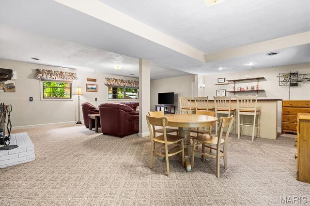 1303 Desoto Drive, O'fallon, IL 62269