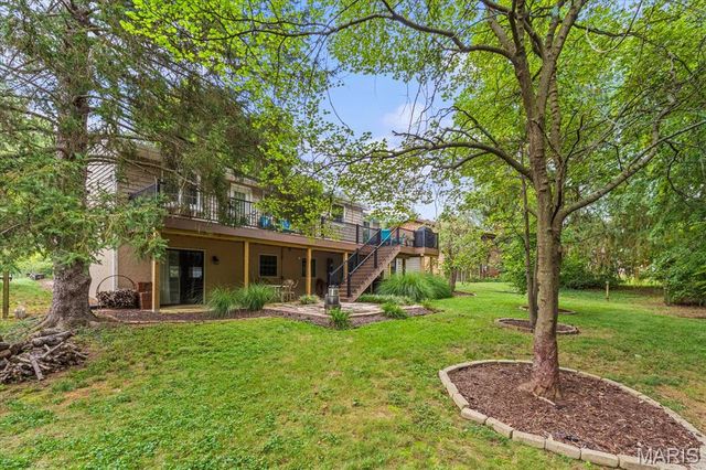 1303 Desoto Drive, O'fallon, IL 62269