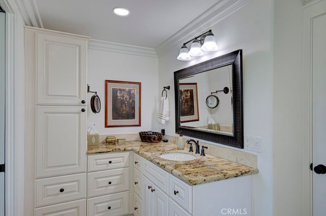 668 Via Mendoza Q, Laguna Woods, CA 92637