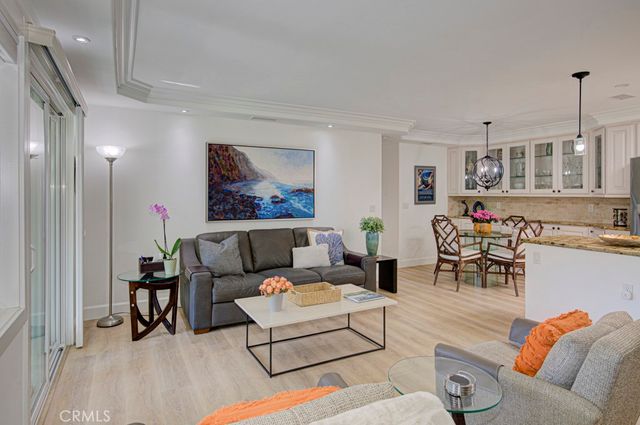 668 Via Mendoza Q, Laguna Woods, CA 92637