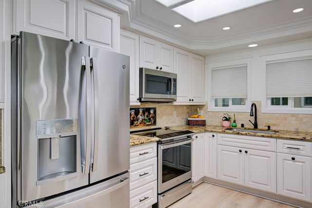 668 Via Mendoza Q, Laguna Woods, CA 92637