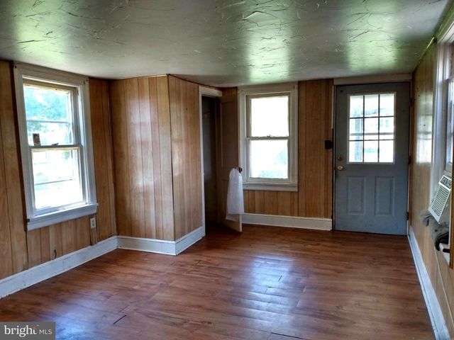 121-123 W KING ST, Chambersburg, PA 17201