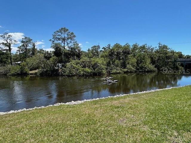 3637 MINEOLA DRIVE, Sarasota, FL 34239