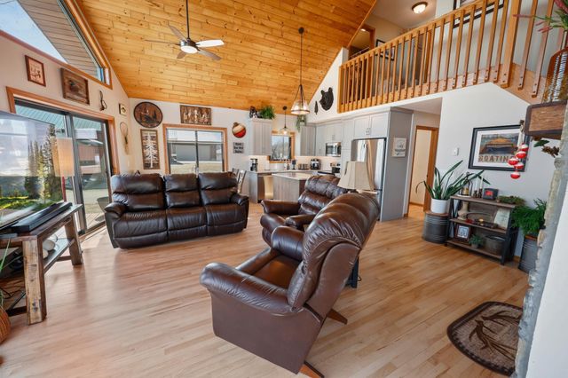 31092 Lincoln Beach Road, Cushing, MN 56443