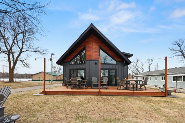 31092 Lincoln Beach Road, Cushing, MN 56443