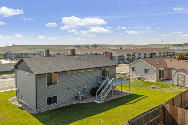 4825 PARKVIEW DR, Rapid City, SD 57701