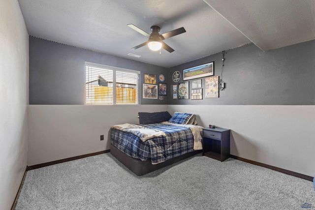 4825 PARKVIEW DR, Rapid City, SD 57701