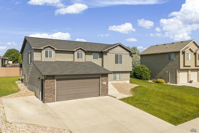 4825 PARKVIEW DR, Rapid City, SD 57701