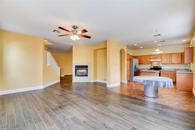 10739 Manchester Park Drive, Las Vegas, NV 89141