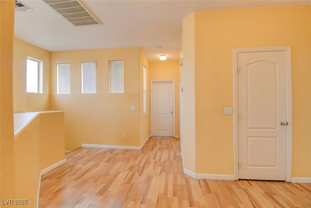 10739 Manchester Park Drive, Las Vegas, NV 89141