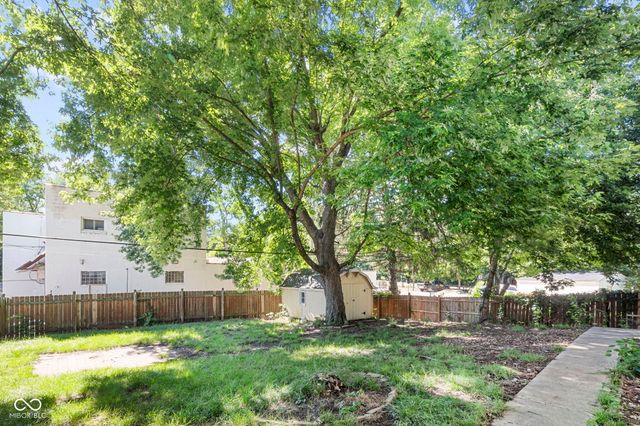 801 N 10th Street, Noblesville, IN 46060