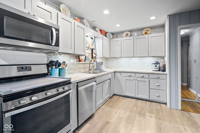 801 N 10th Street, Noblesville, IN 46060