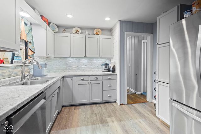 801 N 10th Street, Noblesville, IN 46060