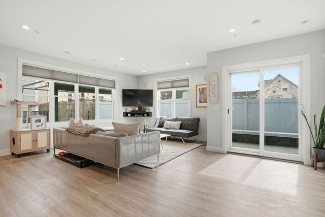 151 Hancock Street 7, Quincy, MA 02171