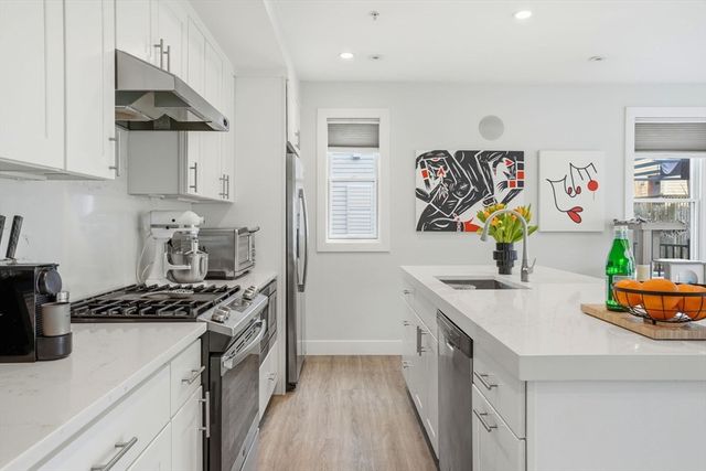 151 Hancock Street 7, Quincy, MA 02171