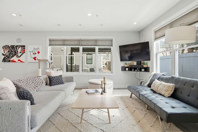 151 Hancock Street 7, Quincy, MA 02171