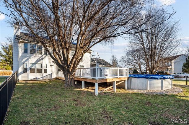 3241 Millbrook Dr, Belleville, IL 62221