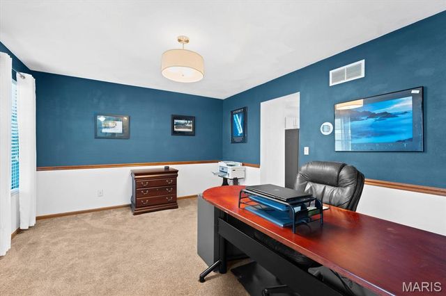 3241 Millbrook Dr, Belleville, IL 62221