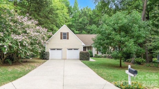 235 Withershinn Drive, Charlotte, NC 28262