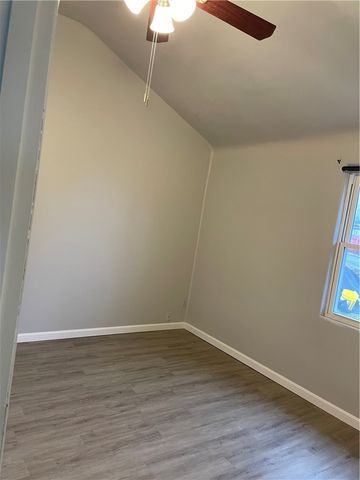 104 Wallace Ave, E Pittsburgh, PA 15112