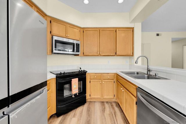 30279 Mersey Court, Temecula, CA 92591