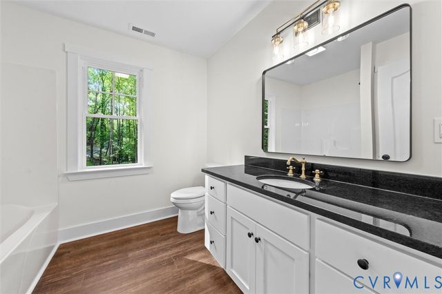 4062 Lake Killarney Rd, Goochland, VA 23065