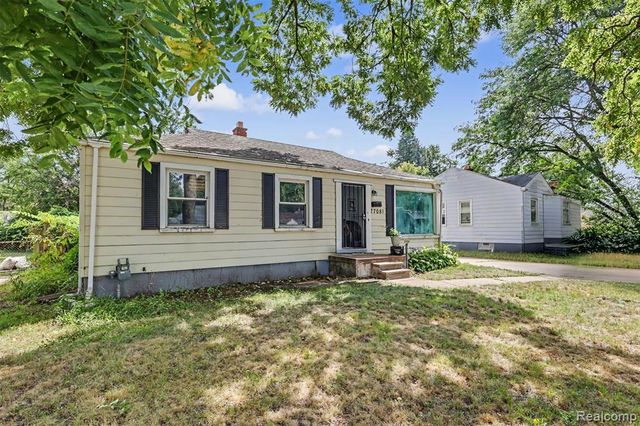 27081 Lucerne Drive, Inkster, MI 48141