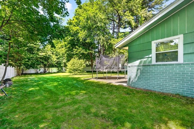 20 Temi Rd, Framingham, MA 01701