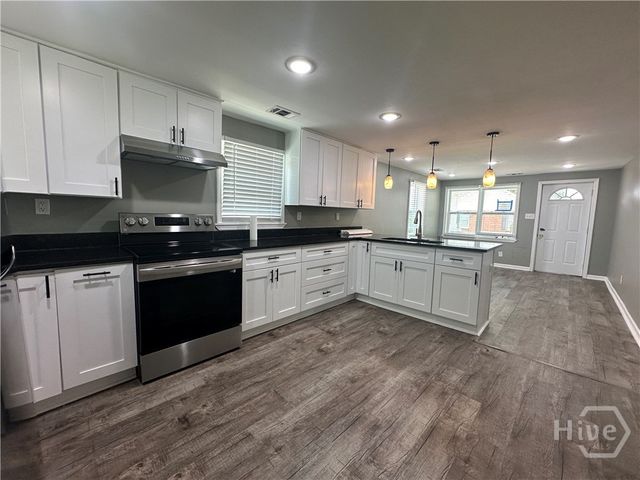 112 Norton Street, Savannah, GA 31415