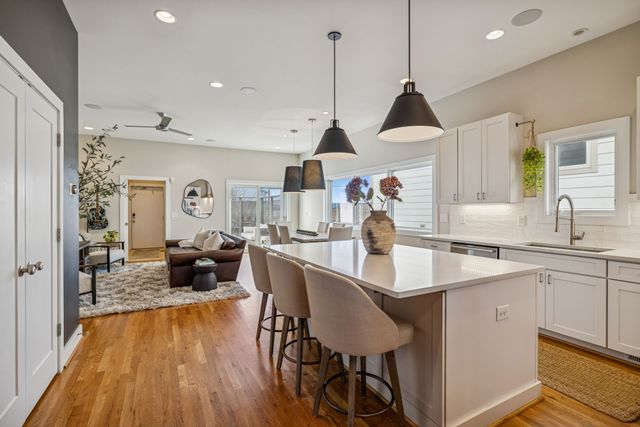 414A 37th Ave, N, Nashville, TN 37209