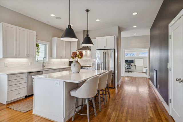 414A 37th Ave, N, Nashville, TN 37209