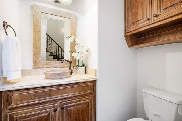 3606 S Versailles Avenue, Dallas, TX 75209