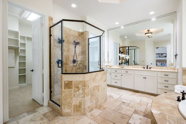 3606 S Versailles Avenue, Dallas, TX 75209