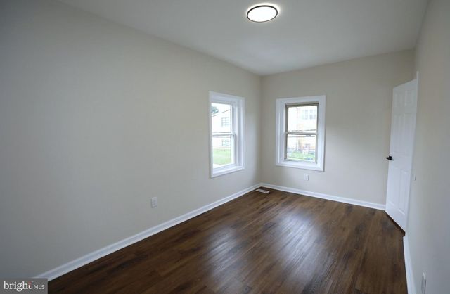 347 PARKWAY AVE, Trenton, NJ 08618
