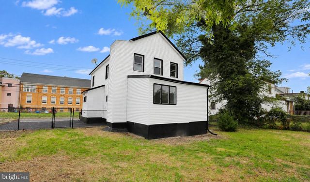 347 PARKWAY AVE, Trenton, NJ 08618