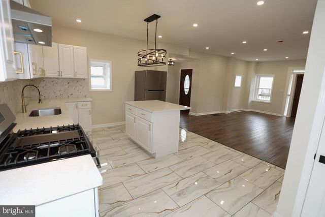 347 PARKWAY AVE, Trenton, NJ 08618