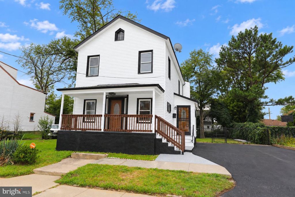 347 PARKWAY AVE, Trenton, NJ 08618 — photo 2