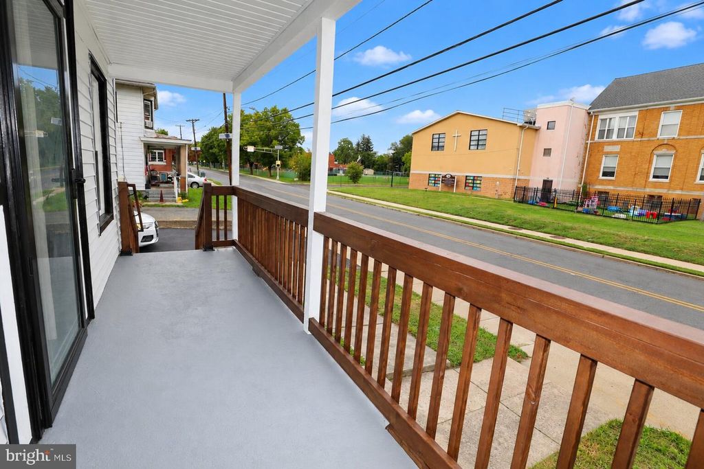 347 PARKWAY AVE, Trenton, NJ 08618 — photo 3