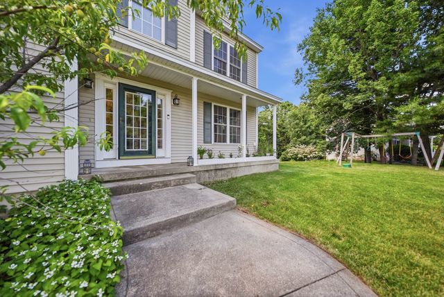 9 Hawk Drive, Salem, NH 03079