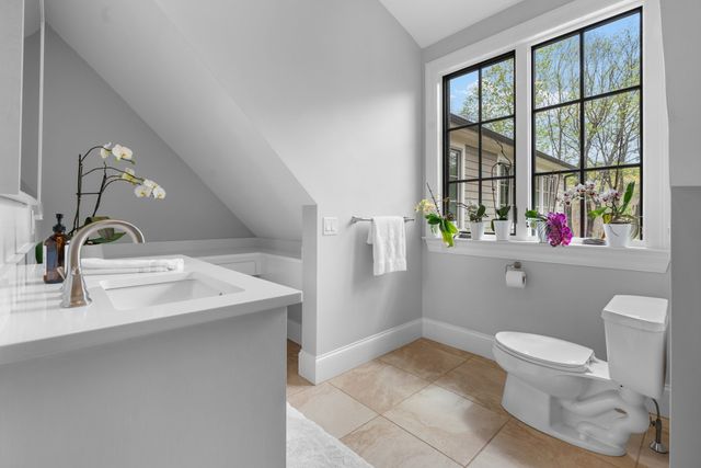21 Bemis Street, Weston, MA 02493