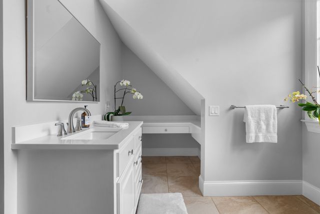 21 Bemis Street, Weston, MA 02493