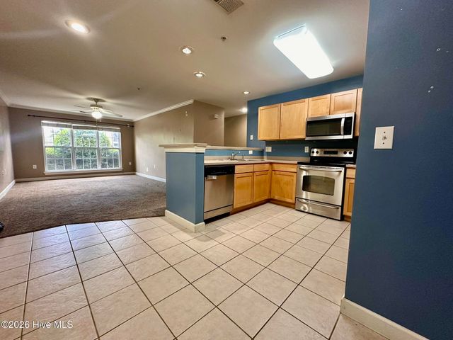 1505 Cadfel Court Unit 106, Wilmington, NC 28412