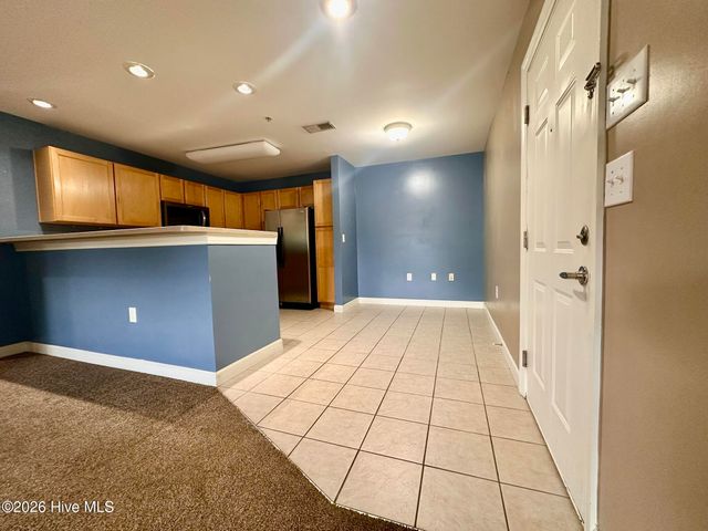 1505 Cadfel Court Unit 106, Wilmington, NC 28412