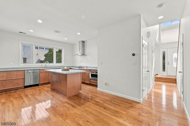 563 Buckingham Dr, Piscataway Twp., NJ 08854