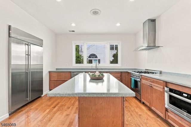 563 Buckingham Dr, Piscataway Twp., NJ 08854