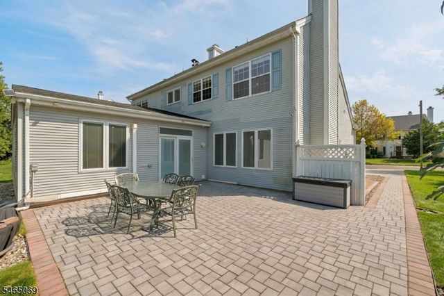 563 Buckingham Dr, Piscataway Twp., NJ 08854
