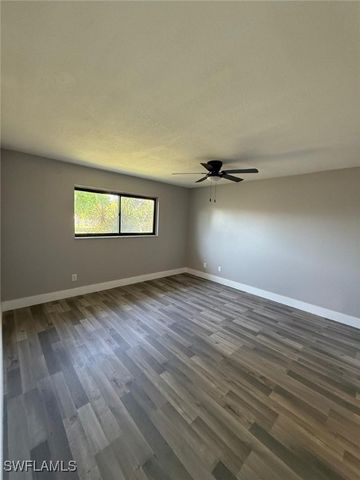 1219 SE 25th TER, Cape Coral, FL 33904