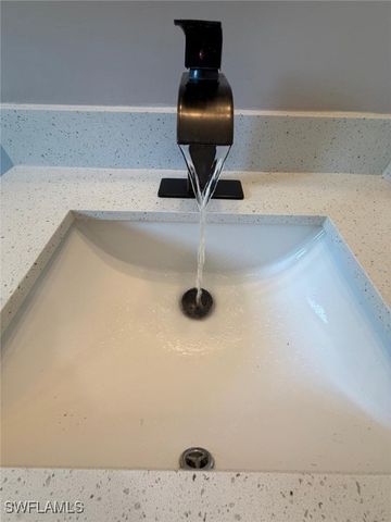 1219 SE 25th TER, Cape Coral, FL 33904