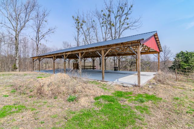 4929 S State Hwy 837, Bethelridge, KY 42516