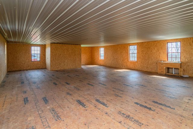 4929 S State Hwy 837, Bethelridge, KY 42516